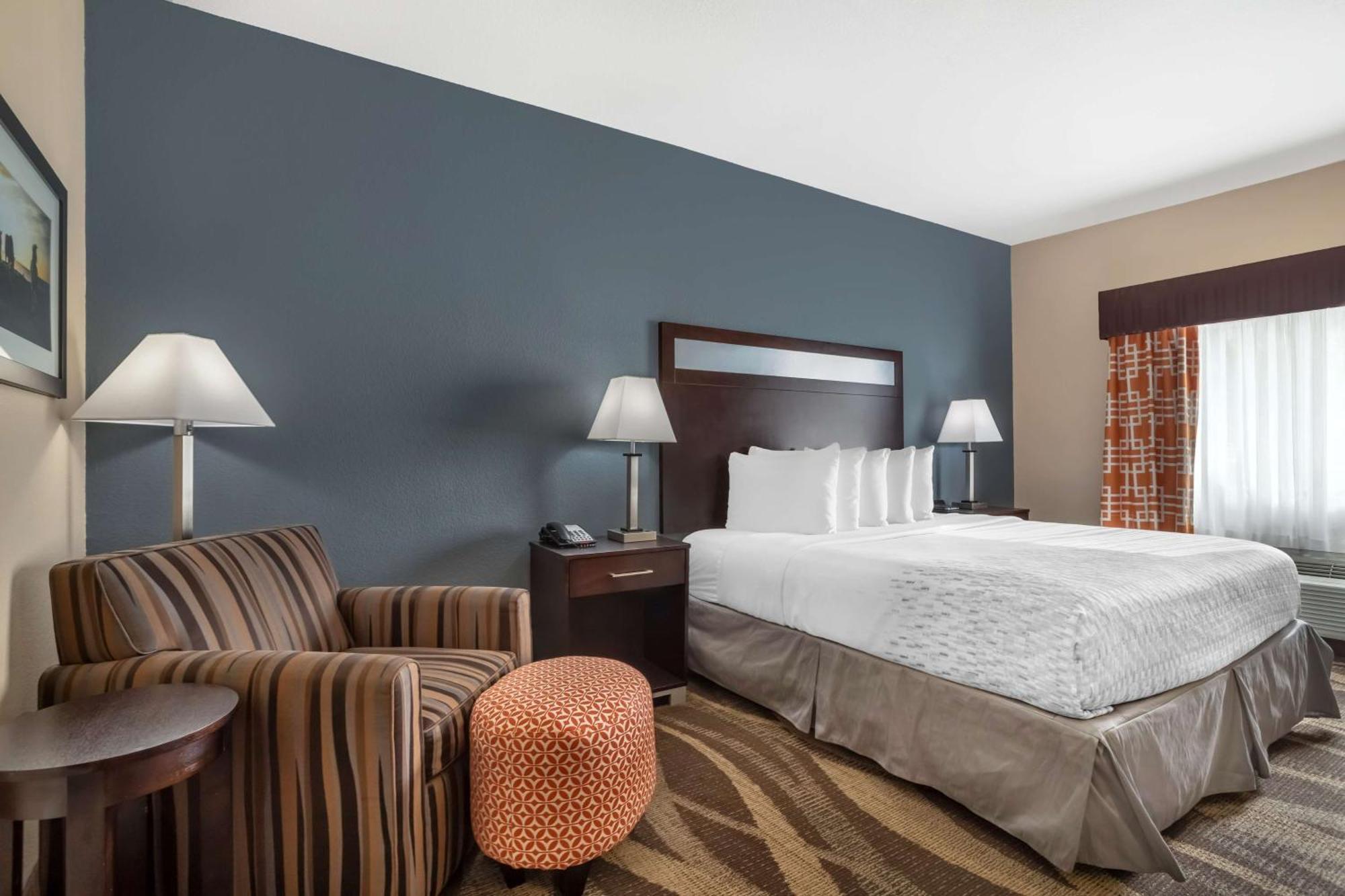 Best Western Plus Lake Jackson Inn & Suites Екстериор снимка